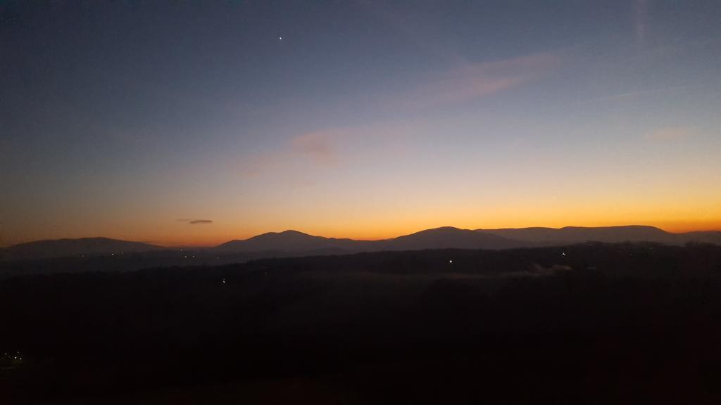 Fantastic View Vineyard Beskid Mountains Gruszow  Dış mekan fotoğraf